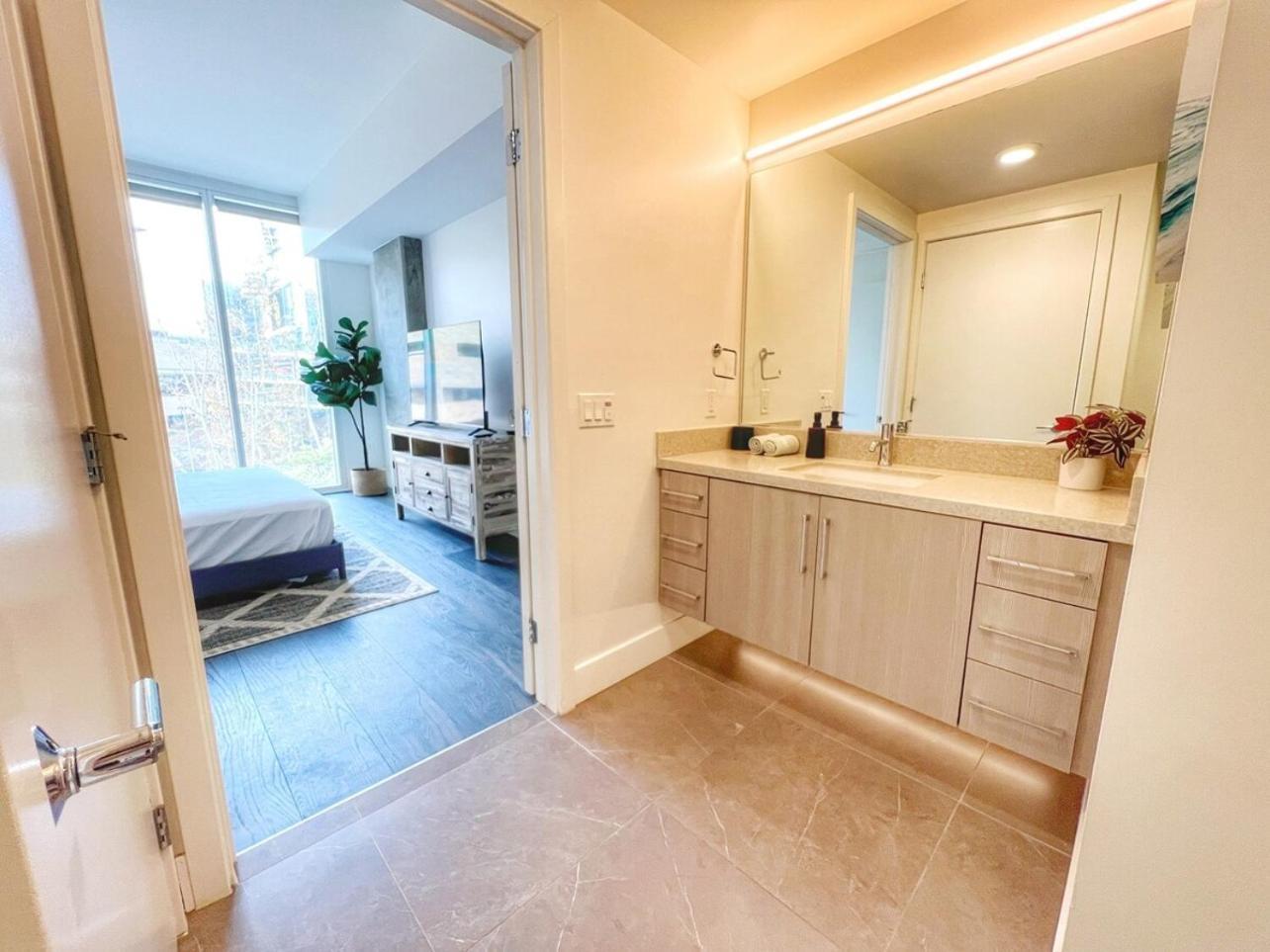 Stunning Apartment By Petco Park! San Diego Exterior foto